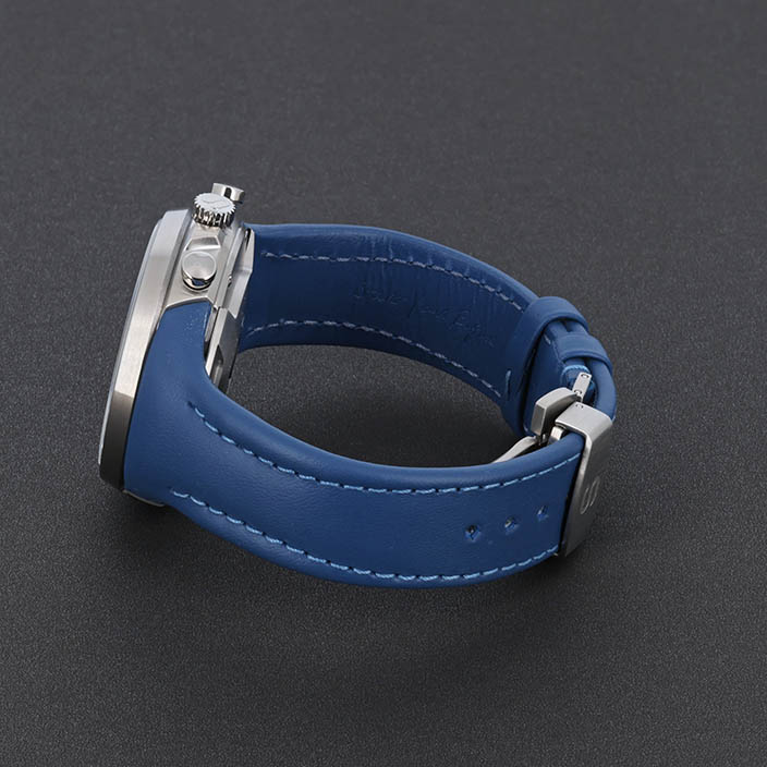 MOT1ON Chronograph [Silver]